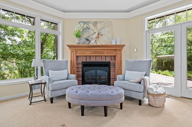 2 Crocus Lane, North Oaks, MN 55127