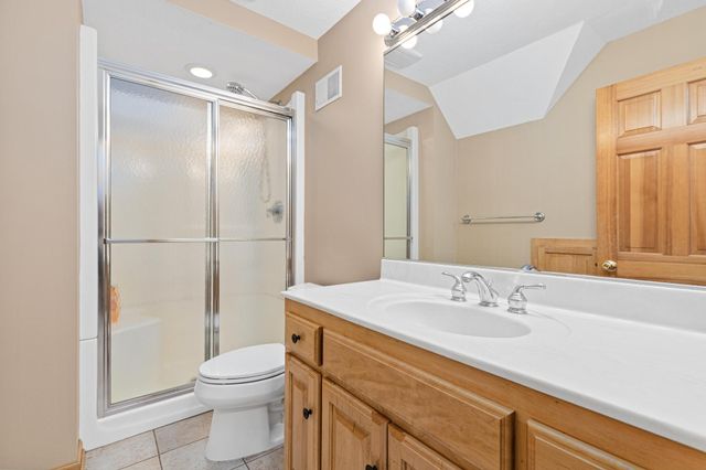 2 Crocus Lane, North Oaks, MN 55127