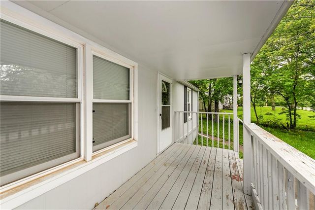 405 S BELLEMERE Road, Blue Springs, MO 64015