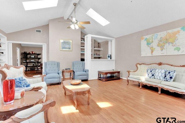 1511 Dolly Lane, Hideaway, TX 75771