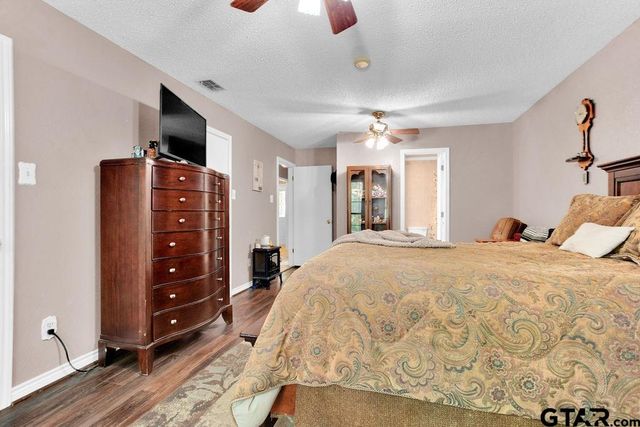 1511 Dolly Lane, Hideaway, TX 75771