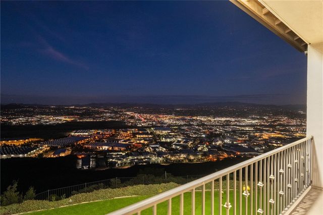 42365 Vista Montana Court, Temecula, CA 92590
