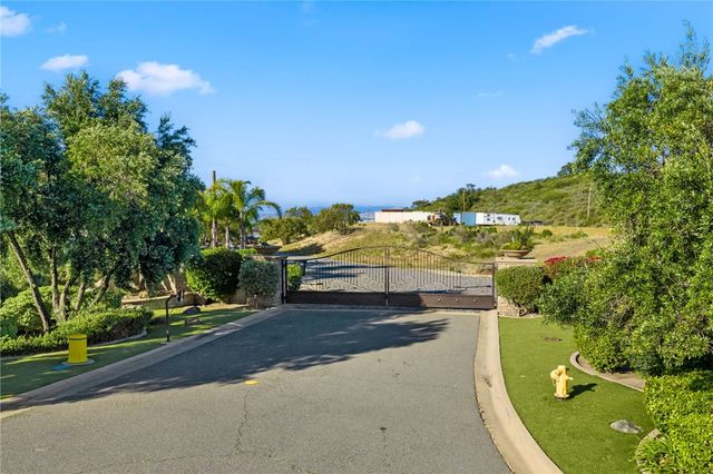 42365 Vista Montana Court, Temecula, CA 92590