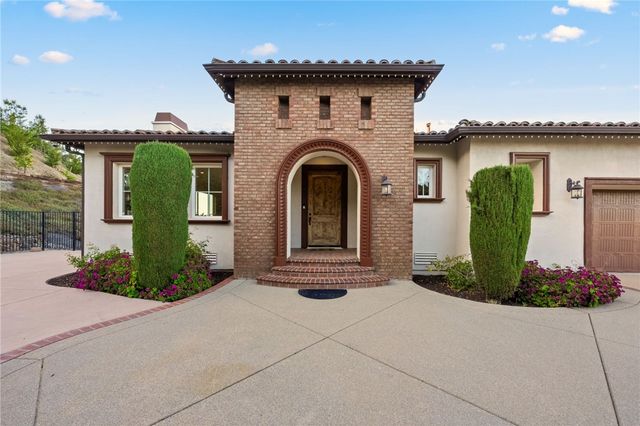 42365 Vista Montana Court, Temecula, CA 92590