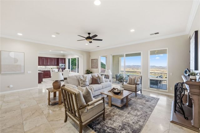 42365 Vista Montana Court, Temecula, CA 92590