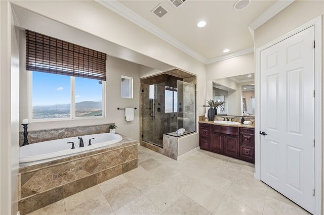 42365 Vista Montana Court, Temecula, CA 92590