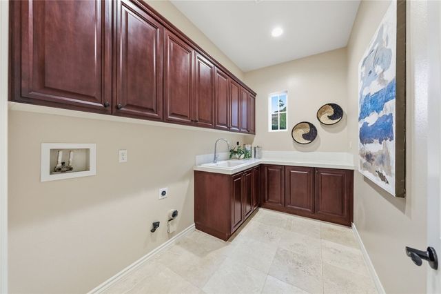 42365 Vista Montana Court, Temecula, CA 92590
