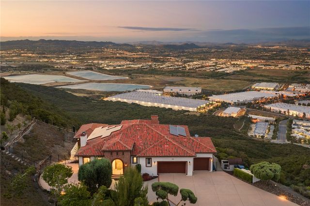 42365 Vista Montana Court, Temecula, CA 92590
