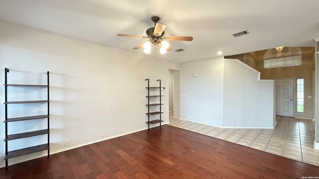 21227 RIO SABINAL, San Antonio, TX 78259