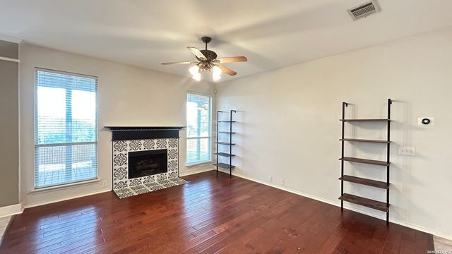 21227 RIO SABINAL, San Antonio, TX 78259