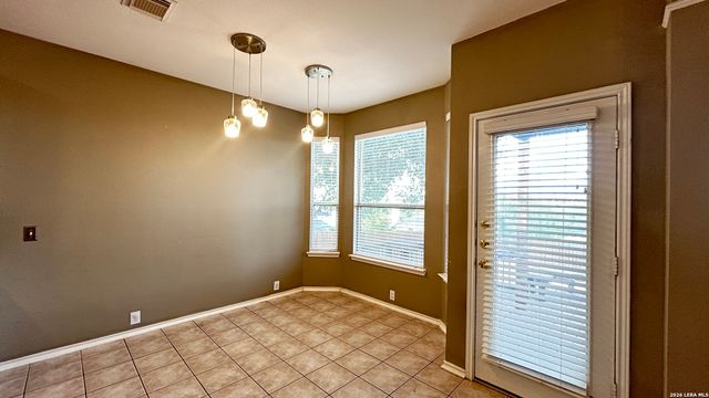 21227 RIO SABINAL, San Antonio, TX 78259