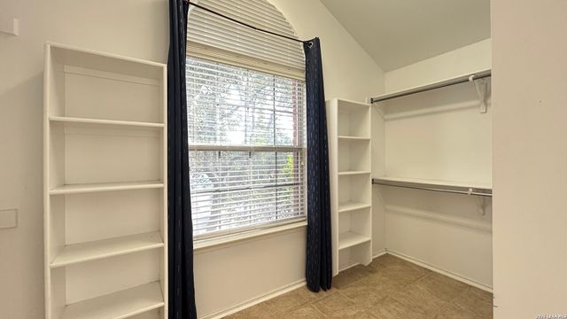 21227 RIO SABINAL, San Antonio, TX 78259