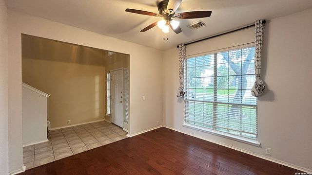 21227 RIO SABINAL, San Antonio, TX 78259