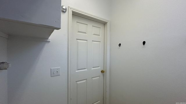 21227 RIO SABINAL, San Antonio, TX 78259