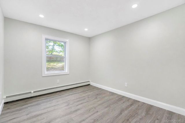 234 Lakeside Trail, Ridge, NY 11961
