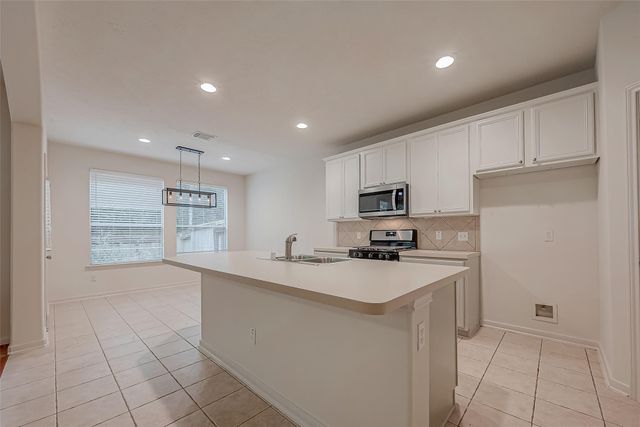 22 Stone Arrow Place, The Woodlands, TX 77382
