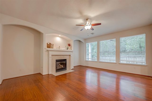 22 Stone Arrow Place, The Woodlands, TX 77382