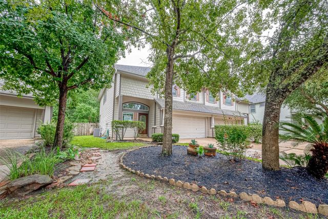 22 Stone Arrow Place, The Woodlands, TX 77382