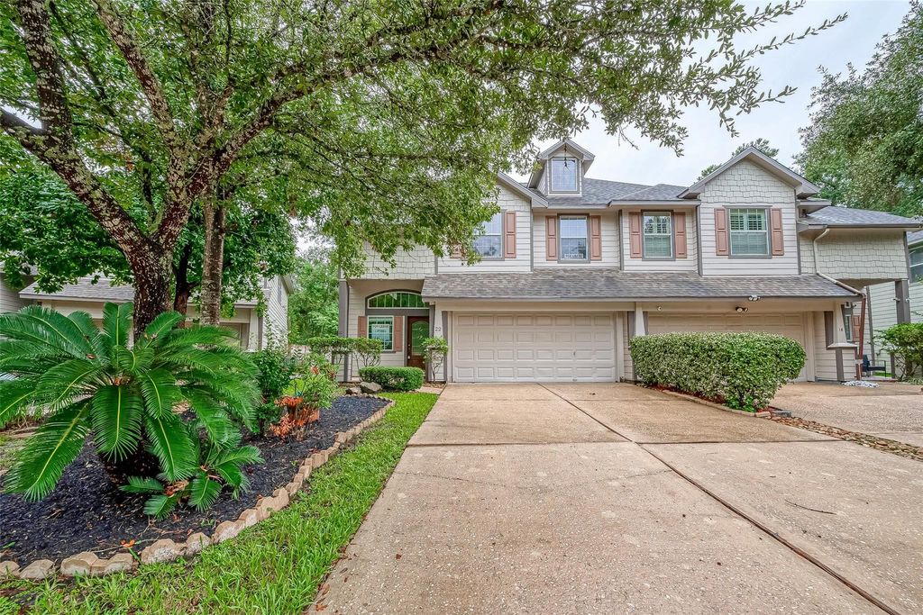 22 Stone Arrow Place, The Woodlands, TX 77382