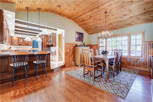 1237 Bucks Run, Webster, NY 14580