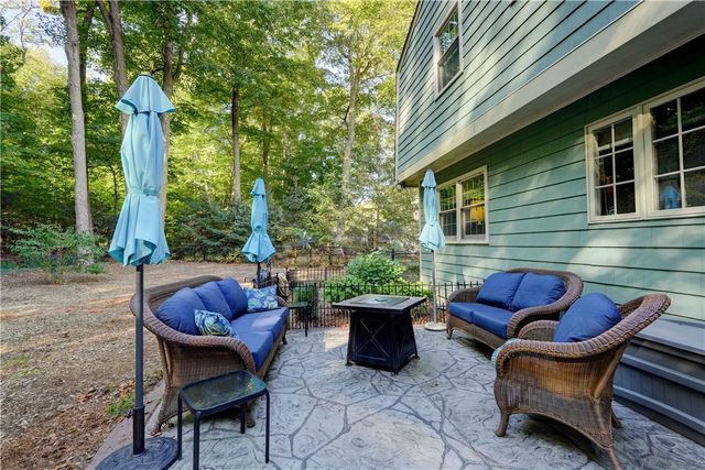 1237 Bucks Run, Webster, NY 14580