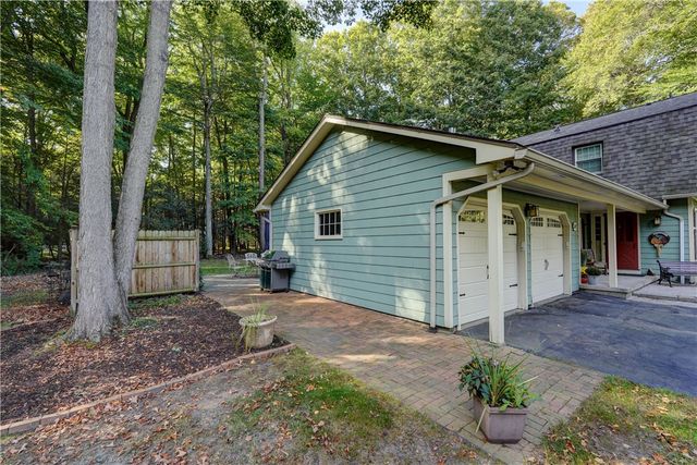 1237 Bucks Run, Webster, NY 14580