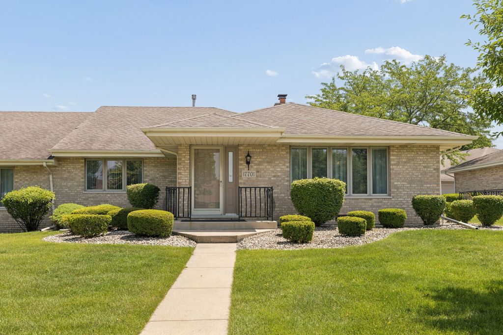 17701 Pennsylvania Court, Orland Park, IL 60467
