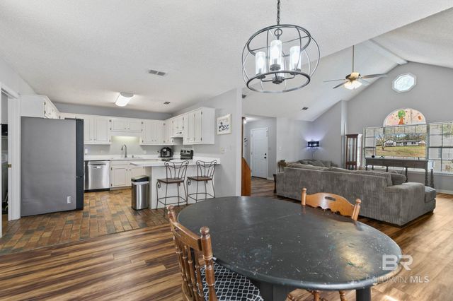 109 Meadow Wood Drive, Daphne, AL 36526