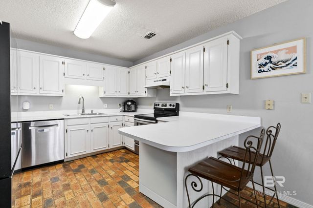 109 Meadow Wood Drive, Daphne, AL 36526