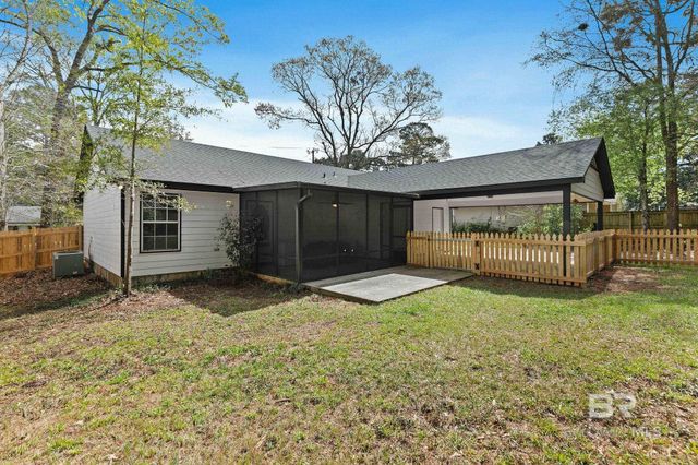 109 Meadow Wood Drive, Daphne, AL 36526