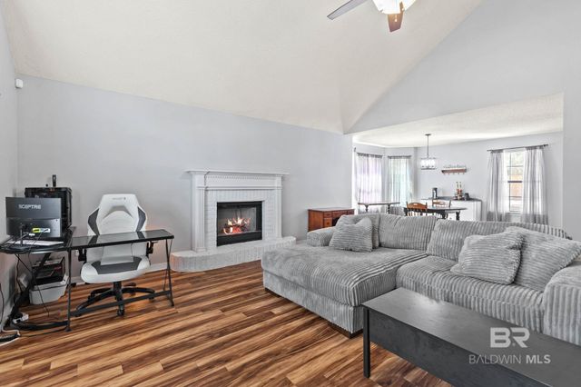 109 Meadow Wood Drive, Daphne, AL 36526