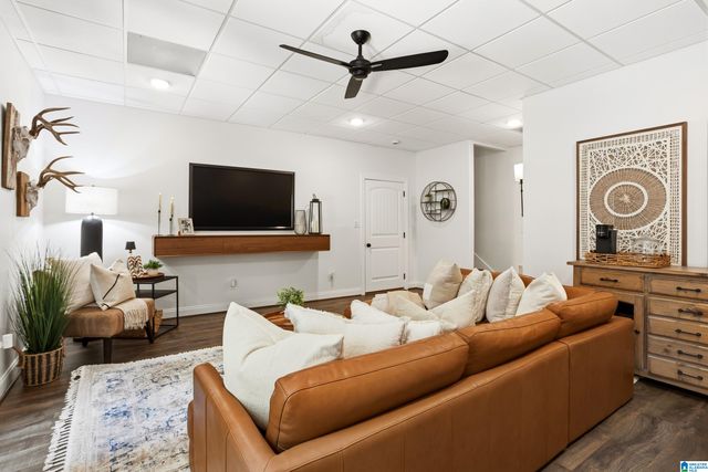 6020 EAGLE POINT CIRCLE, Birmingham, AL 35242