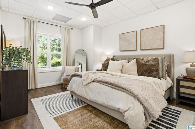 6020 EAGLE POINT CIRCLE, Birmingham, AL 35242