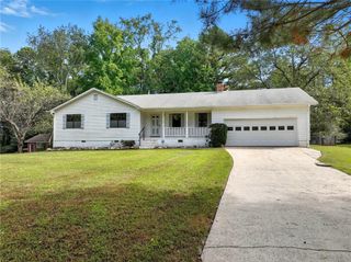 2105 Tropicana Drive, Suwanee, GA 30024