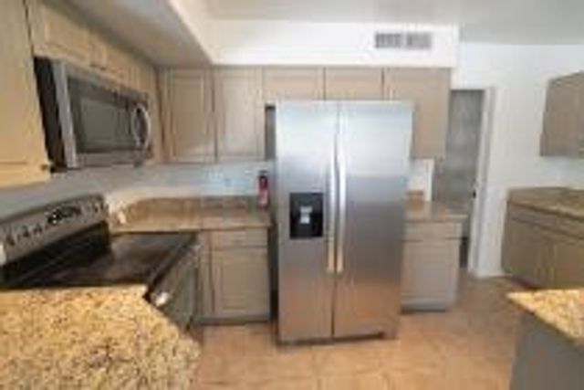 1492 N Saddle Street, Gilbert, AZ 85233