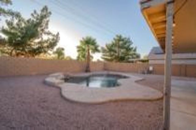 1492 N Saddle Street, Gilbert, AZ 85233