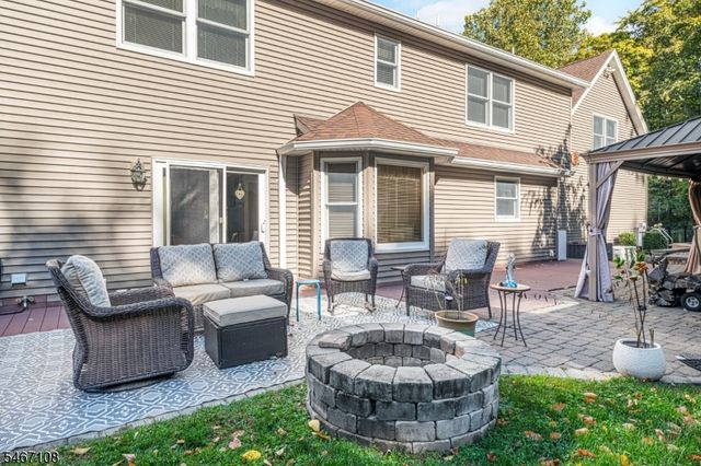 48 Sand Pond Rd, Hardyston Twp., NJ 07419