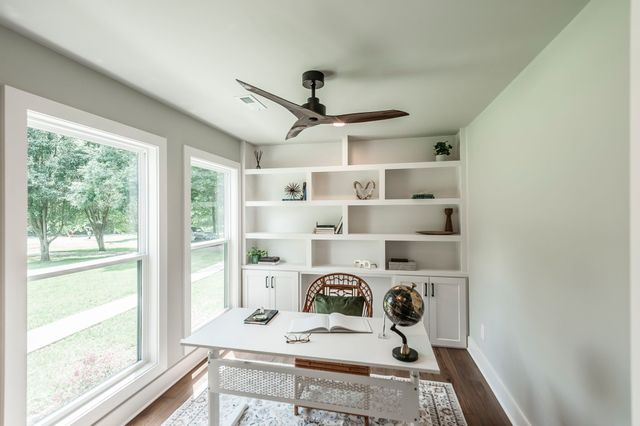 628 Vaughans Gap Rd, Spring Hill, TN 37174