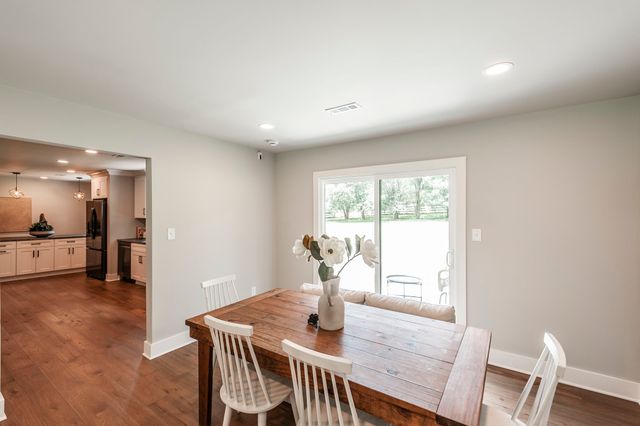 628 Vaughans Gap Rd, Spring Hill, TN 37174