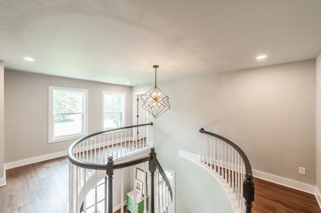 628 Vaughans Gap Rd, Spring Hill, TN 37174
