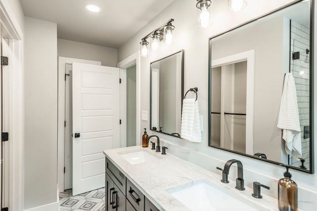628 Vaughans Gap Rd, Spring Hill, TN 37174