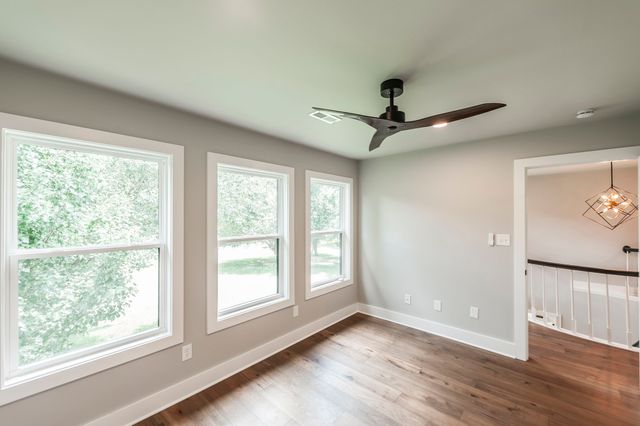 628 Vaughans Gap Rd, Spring Hill, TN 37174