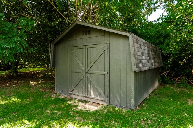 628 Vaughans Gap Rd, Spring Hill, TN 37174
