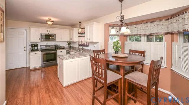 9736 Cedar Grove Way, Henrico, VA 23228