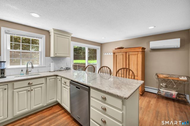 120 Wilderwood Drive, Guilford, CT 06437