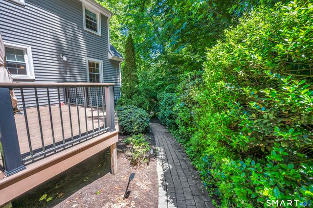120 Wilderwood Drive, Guilford, CT 06437