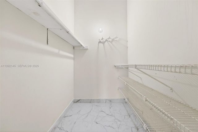 10351 Juniper Ct, Pembroke Pines, FL 33026