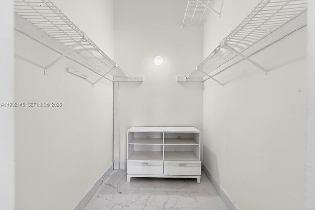 10351 Juniper Ct, Pembroke Pines, FL 33026