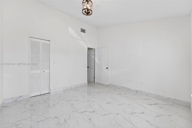 10351 Juniper Ct, Pembroke Pines, FL 33026