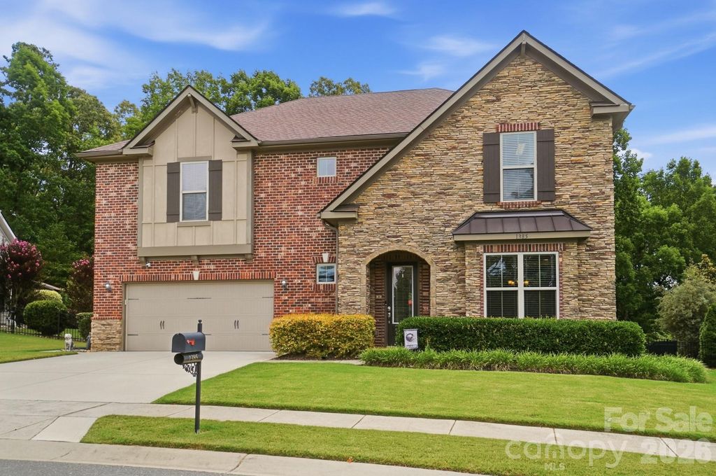 1385 Cilantro Court, Tega Cay, SC 29708